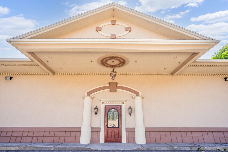More Photos Of 142-146 E Main St, Ilion Lodge Meeting Hall For Sale
