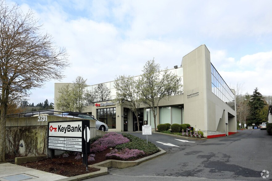 More Photos Of 2731 77th Ave SE, Mercer Island Office For Lease