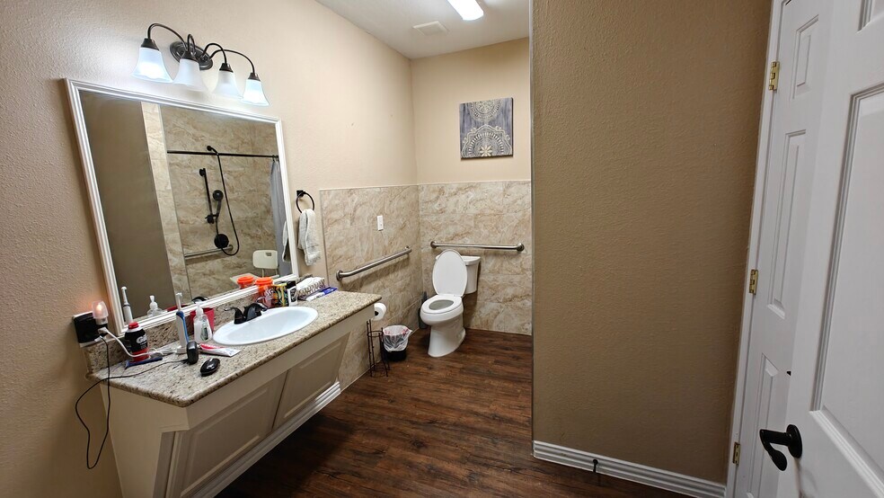 More Photos Of 123 Madera Ct, Keller Assisted Living For Sale