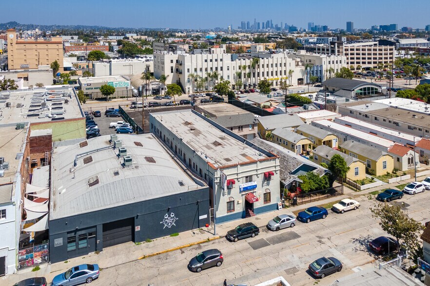Primary Photo Of 1042 N Wilcox Ave, Los Angeles Hotel For Sale