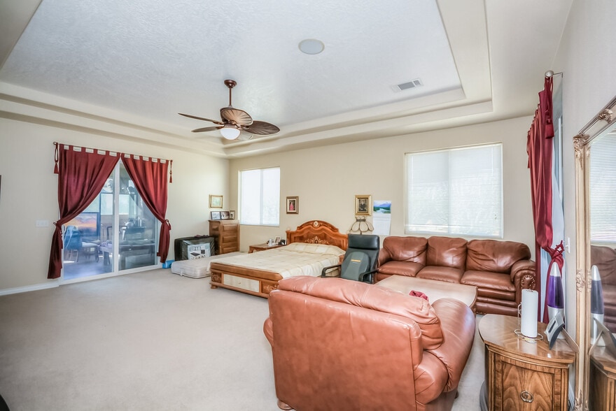 More Photos Of 13830 Paramount Rd, Phelan Land For Sale