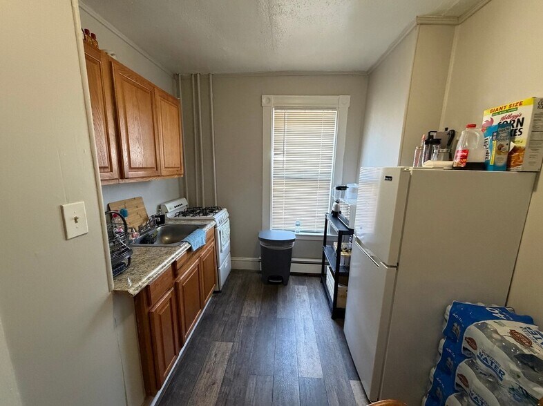 More Photos Of 29-35 Sagamore St, Lynn Apartments For Sale