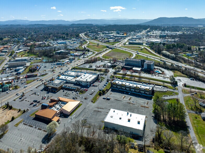 More Photos Of 100-178 W Springbrook Dr, Johnson City Unknown For Lease