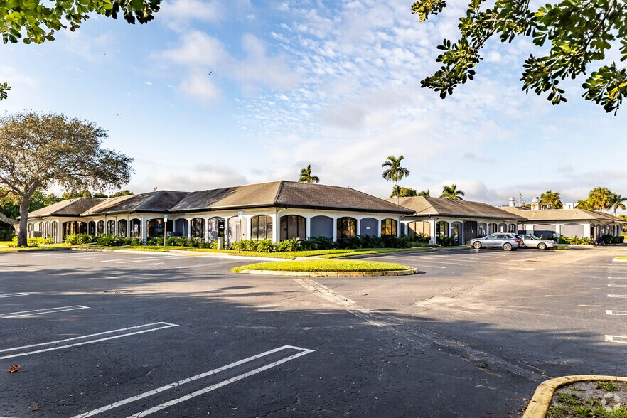 More Photos Of 2885 S Federal Hwy, Delray Beach Unknown For Lease