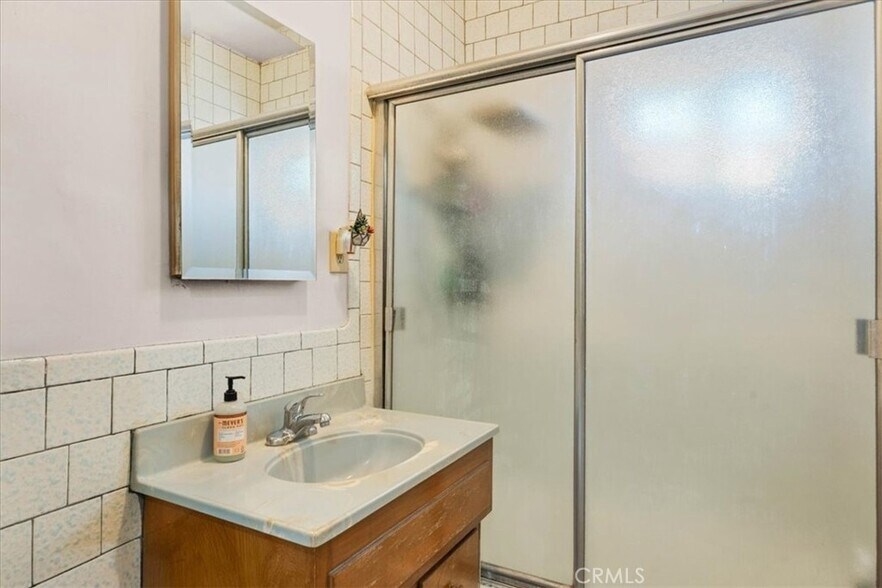 More Photos Of 1901 Hauser Blvd, Los Angeles Apartments For Sale