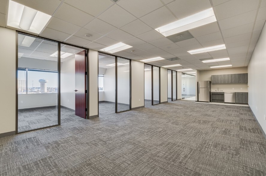 Photo of 7th Floor Ste 770