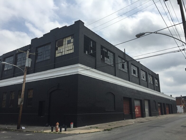 More Photos Of 2427-2435 W York St, Philadelphia Manufacturing For Sale