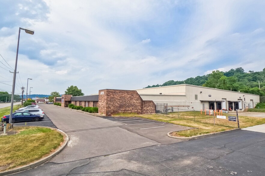 More Photos Of 621 Wilmer Ave, Cincinnati Warehouse For Sale