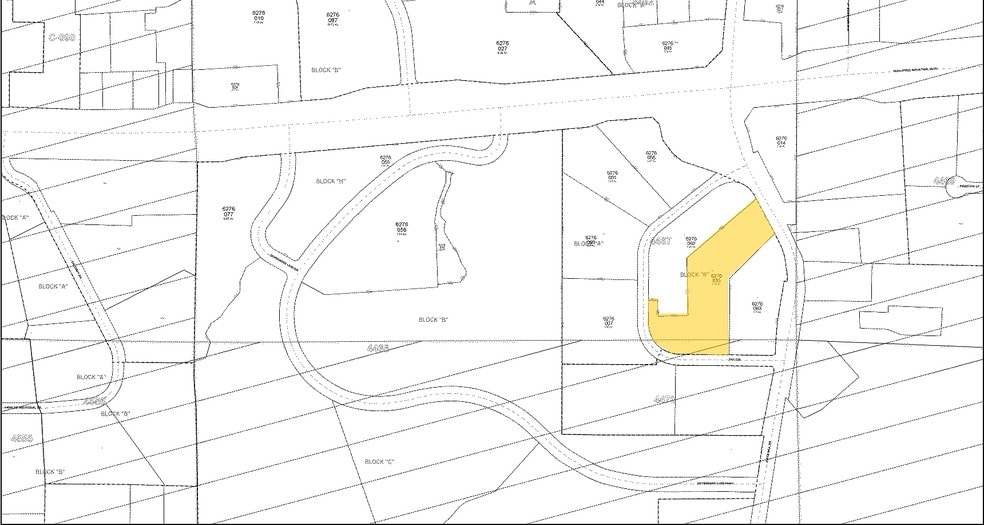 More Photos Of 6611 Bay Cir, Peachtree Corners Light Distribution For Lease