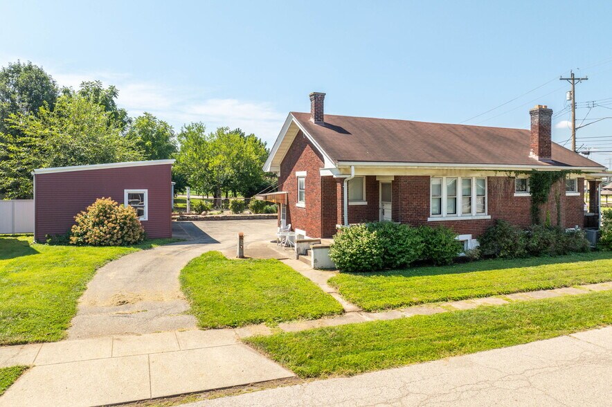 More Photos Of 8612 Reading Rd, Cincinnati Office For Sale