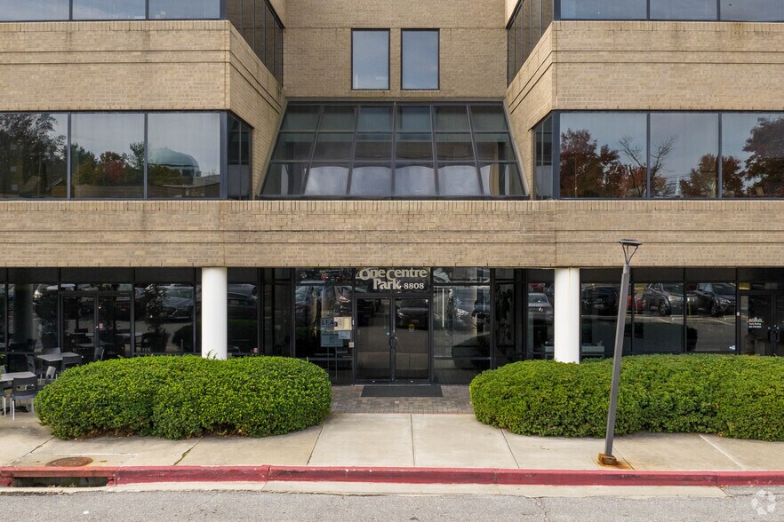 More Photos Of 8808 & 8818 Centre Park Dr, Columbia Unknown For Lease