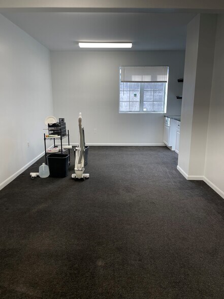 More Photos Of 165 State St, Hackensack Light Distribution For Lease