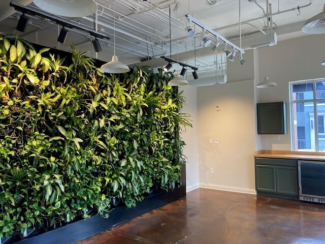 More Photos Of 345 Frazier Ave, Chattanooga Storefront Retail Office For Lease