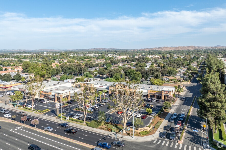 More Photos Of 10054-10098 Magnolia Ave, Riverside Unknown For Lease