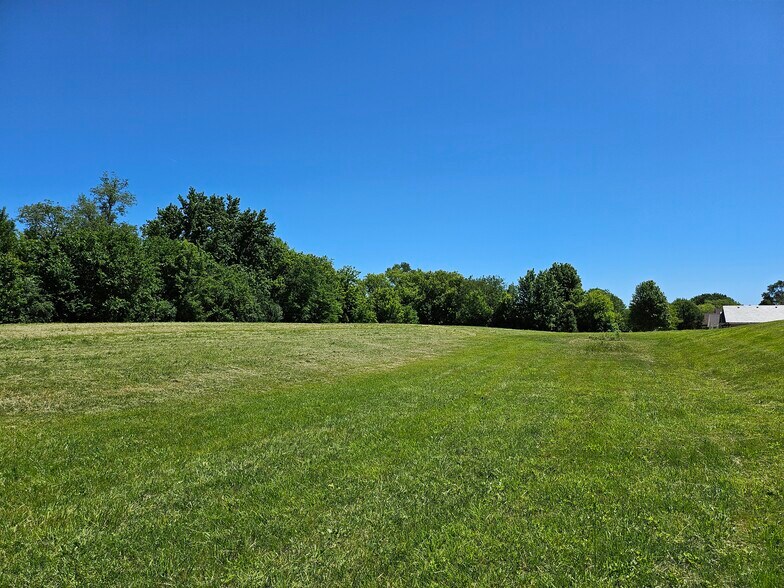 More Photos Of 5806-5810 Terra Cotta Rd, Crystal Lake Land For Sale