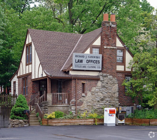Primary Photo Of 3307 Dixie Hwy, Erlanger Office For Lease
