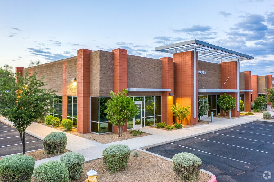 More Photos Of 4550 E Bell Rd, Phoenix Office For Sale