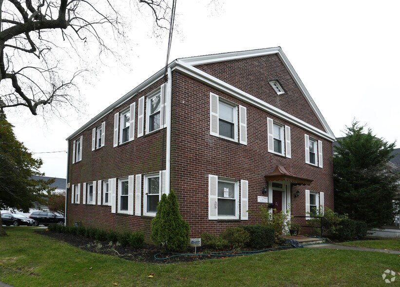 Primary Photo Of 464 Broadway, Long Branch Office For Lease