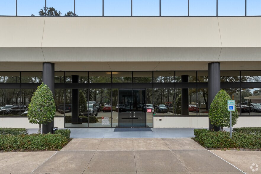 More Photos Of 8500 Cypresswood Dr, Spring Office For Lease