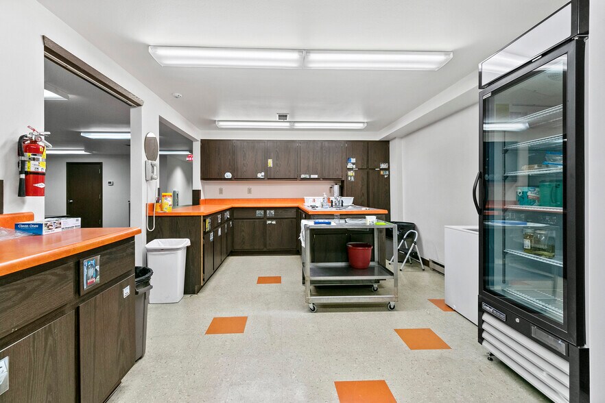 More Photos Of 301 S Chestnut Ave, Oconto Falls Religious Facility For Sale