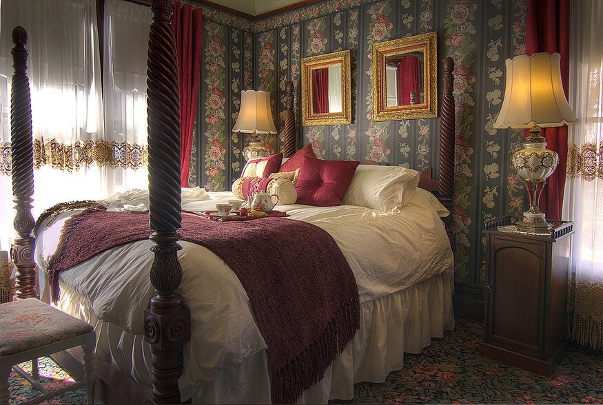 More Photos Of 400 Berding St, Ferndale Hospitality For Sale