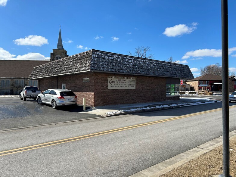 More Photos Of 2100 Main St, Lafayette Freestanding For Sale