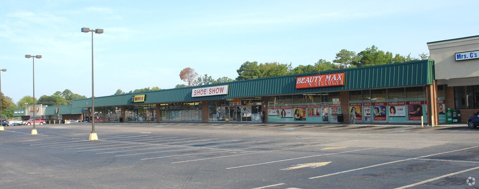 Primary Photo Of 4105-4121 W Beltline Blvd, Columbia Unknown For Lease