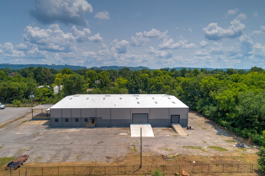 Primary Photo Of 200 4th St W, Birmingham Warehouse For Sale
