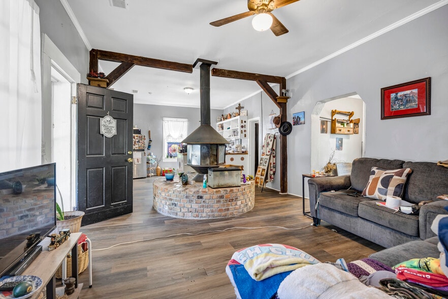 More Photos Of , Winnsboro Unknown For Sale