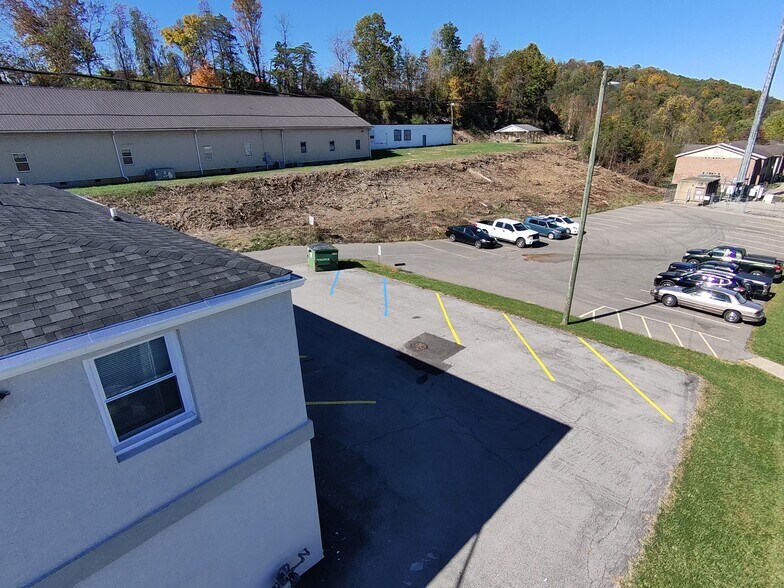 More Photos Of 5308 Big Tyler Rd, Cross Lanes Storefront Retail Residential For Lease