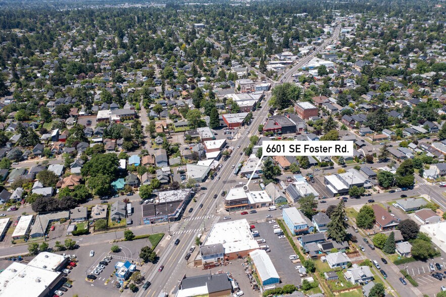 More Photos Of 6601 SE Foster Rd, Portland Storefront Retail Office For Sale