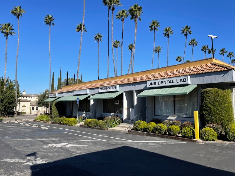 More Photos Of 1540-1546 Harbor Blvd, Fullerton Unknown For Lease