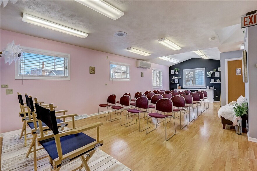 More Photos Of 111-113 Depot, Johnson Creek Medical For Sale