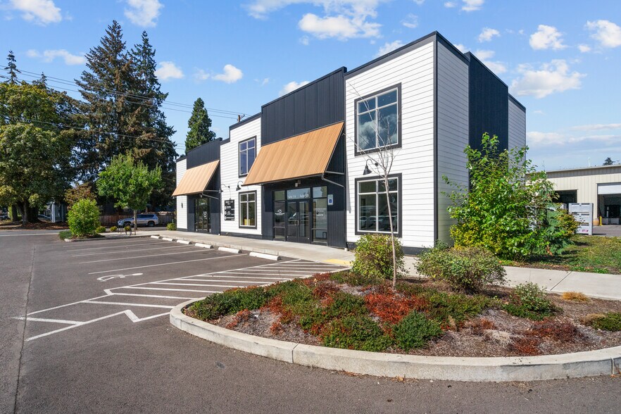 More Photos Of 540 Patterson St NW, Salem General Retail For Lease