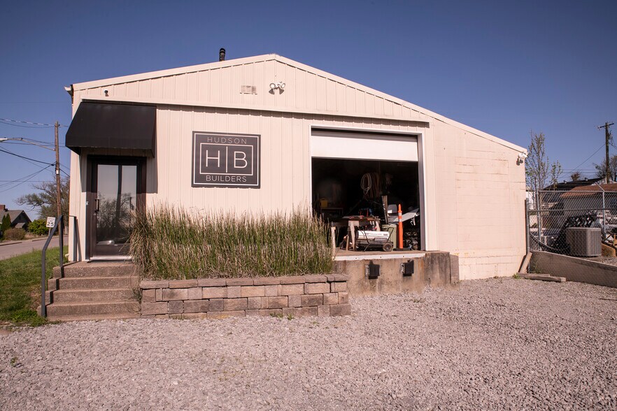 More Photos Of 2300 Winford Ave, Nashville Warehouse For Sale