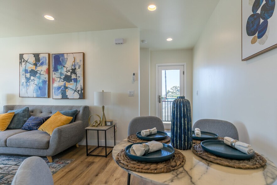 More Photos Of 837 S 47th St, San Diego Apartments For Sale