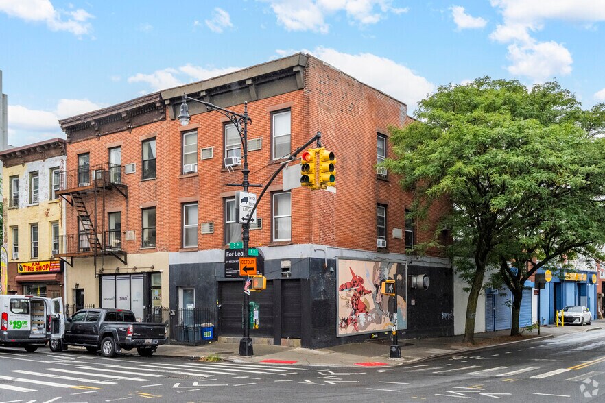 More Photos Of 462 3rd Ave, Brooklyn Storefront Retail Residential For Lease