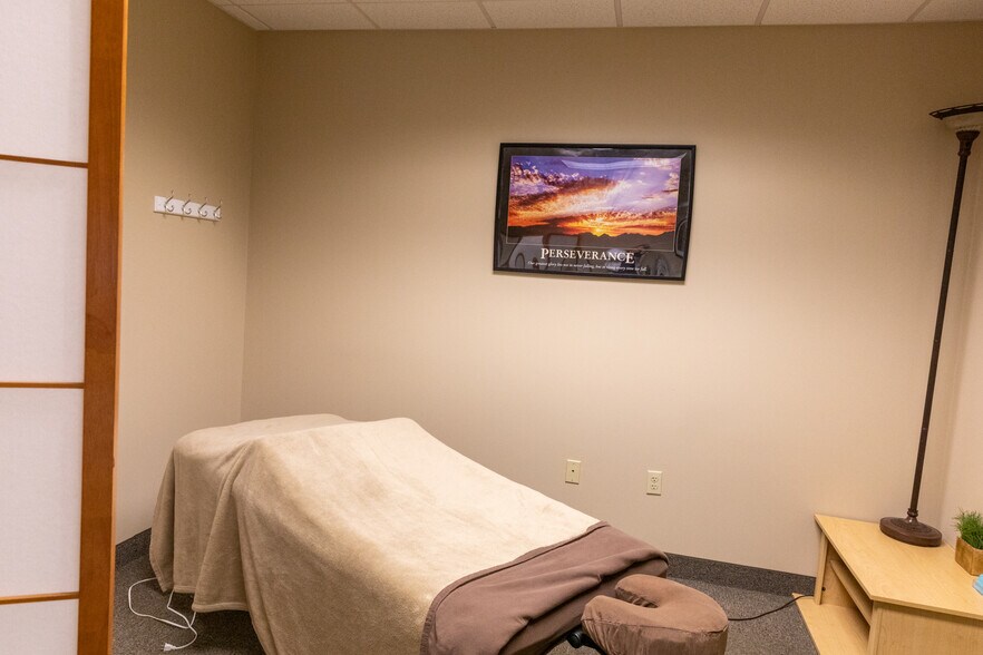 More Photos Of 1 Reservoir Office Park, Southbury Medical For Sale