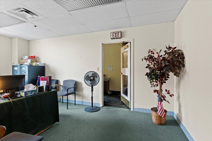 More Photos Of 541 Wyoming Ave, Scranton Office For Lease