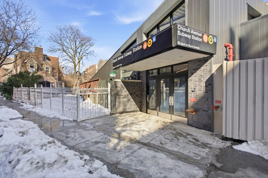 More Photos Of 27 E 18th St, Brooklyn Storefront Retail Residential For Sale