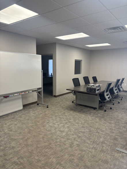 More Photos Of 7775 Gary Watson Pt, Colorado Springs Warehouse For Lease