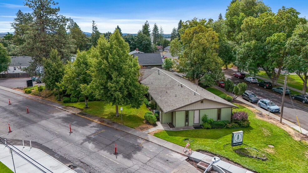 More Photos Of 625 B St, Cheney Medical For Sale