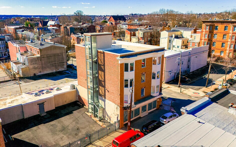 More Photos Of 716 N Tatnall St, Wilmington Office For Sale