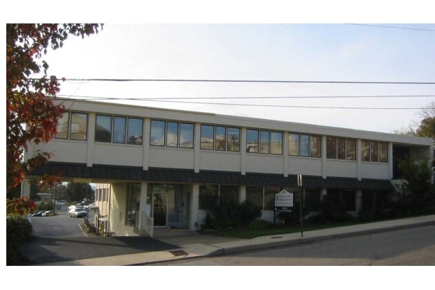 More Photos Of 40-44 N French Broad Ave, Asheville Medical For Lease
