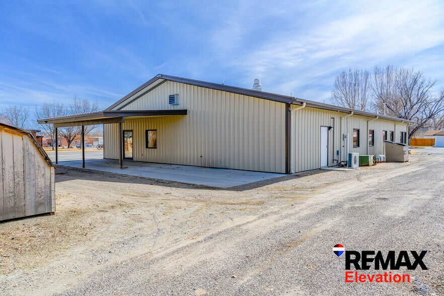 More Photos Of 156 N 6th St, Basin Office For Sale