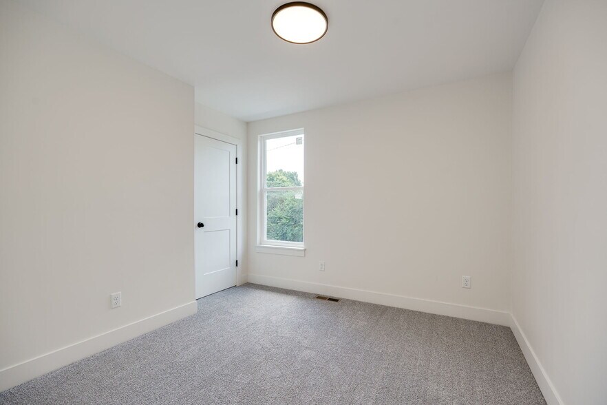 More Photos Of , Dayton Unknown For Sale