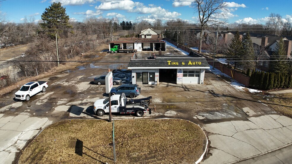 More Photos Of 14760 Northville Rd, Plymouth Auto Repair For Sale