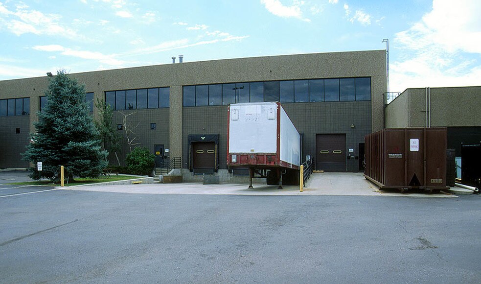 More Photos Of 1685 38th St, Boulder Unknown For Lease