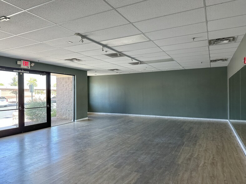 More Photos Of 12409 W Indian School Rd, Avondale Office For Sale