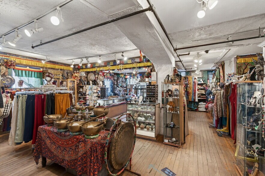 More Photos Of 5-9 Rock City Rd, Woodstock Storefront Retail Residential For Sale